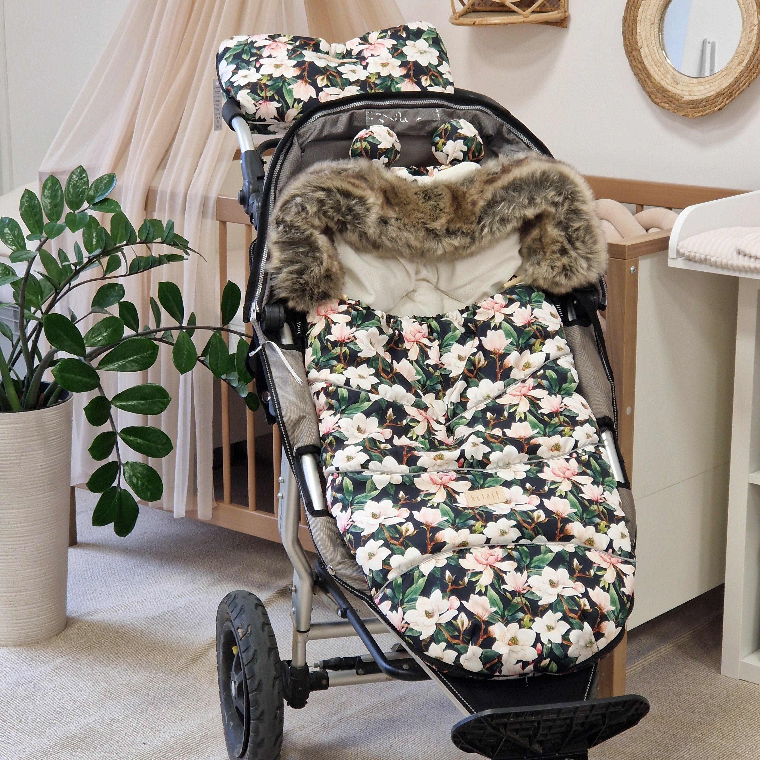 Winterfußsack inkl. Handmuff | Rosa Magnolien