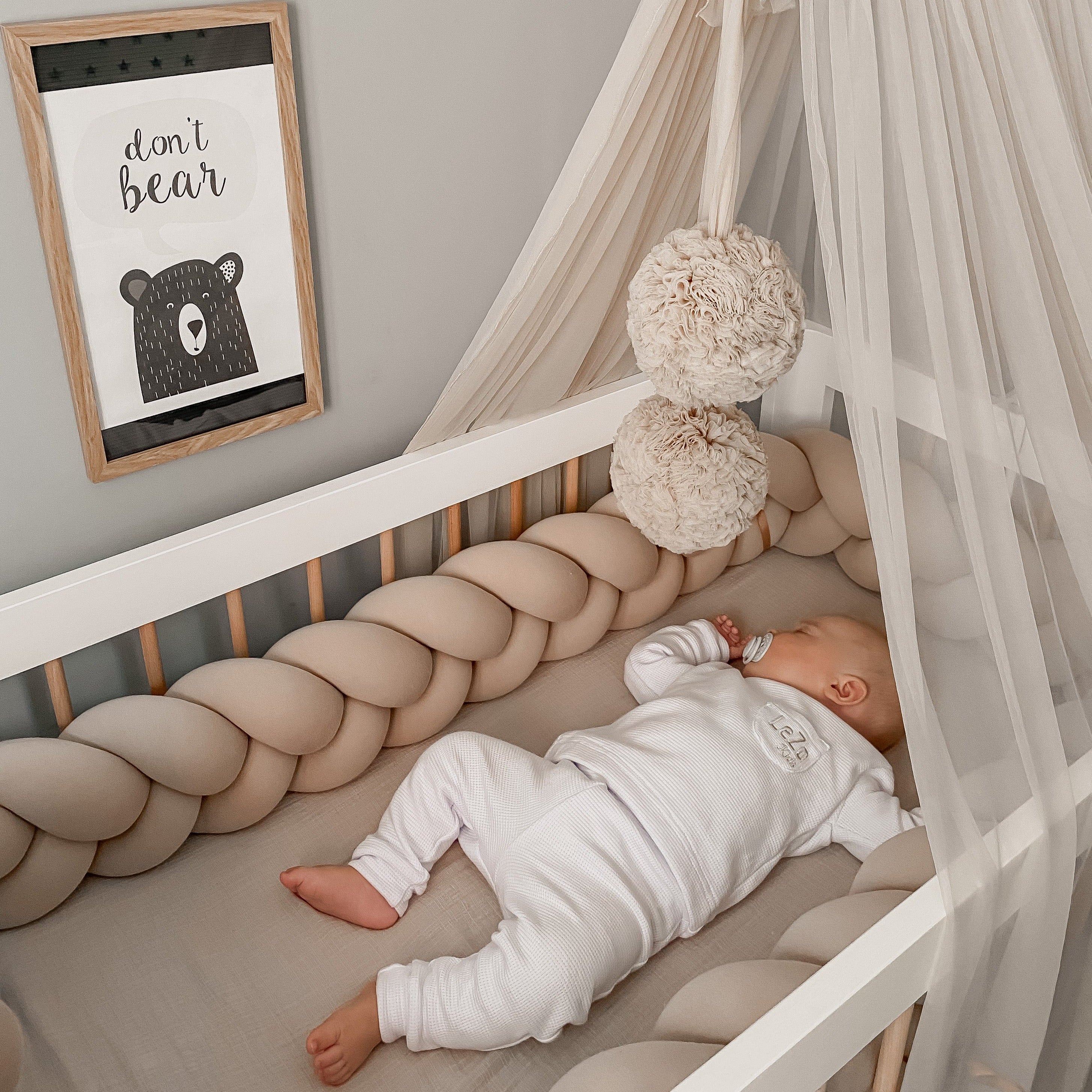 Luxus Betthimmel inkl. 2 XL-Bommel | Tüll