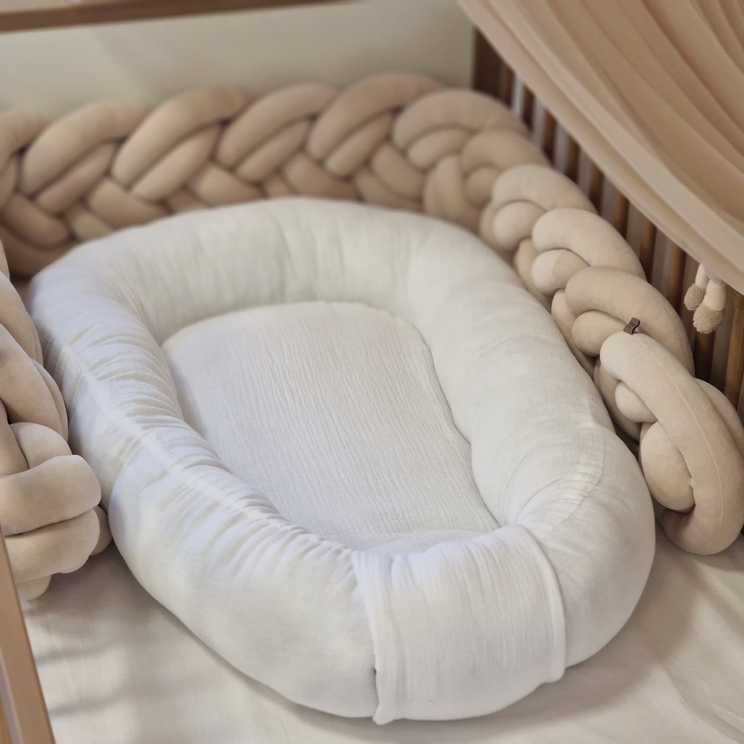 Babynestchen aus Musselin | Weiß