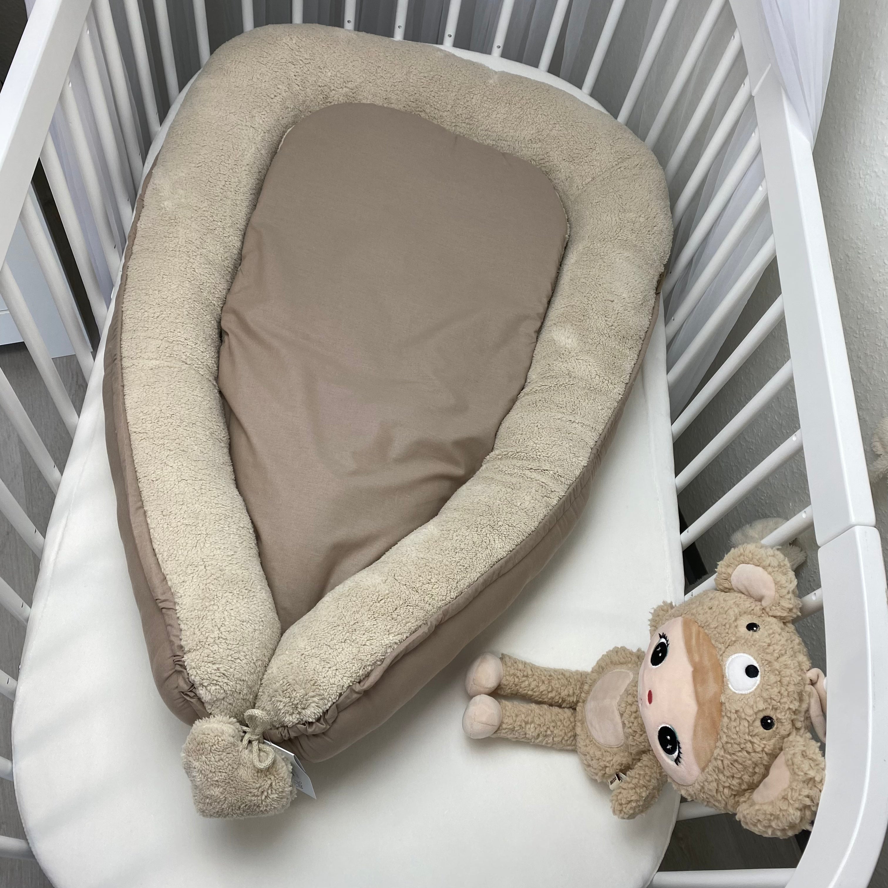 Luxus Babynest FLUFFY TEDDY | Baumwolle & Teddy-Stoff