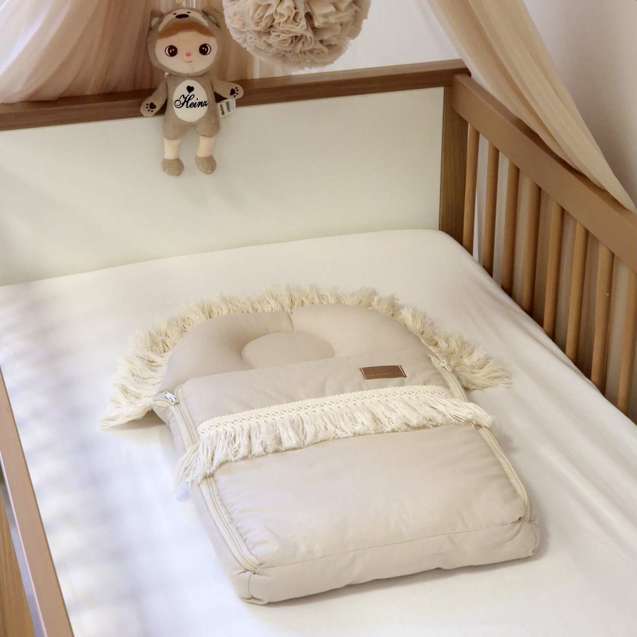 Premium Babyschlafsack Einzelstück mit Fransen | Baumwolle Natural | 34 x 57 cm (Frühchen) | TOG 2.5