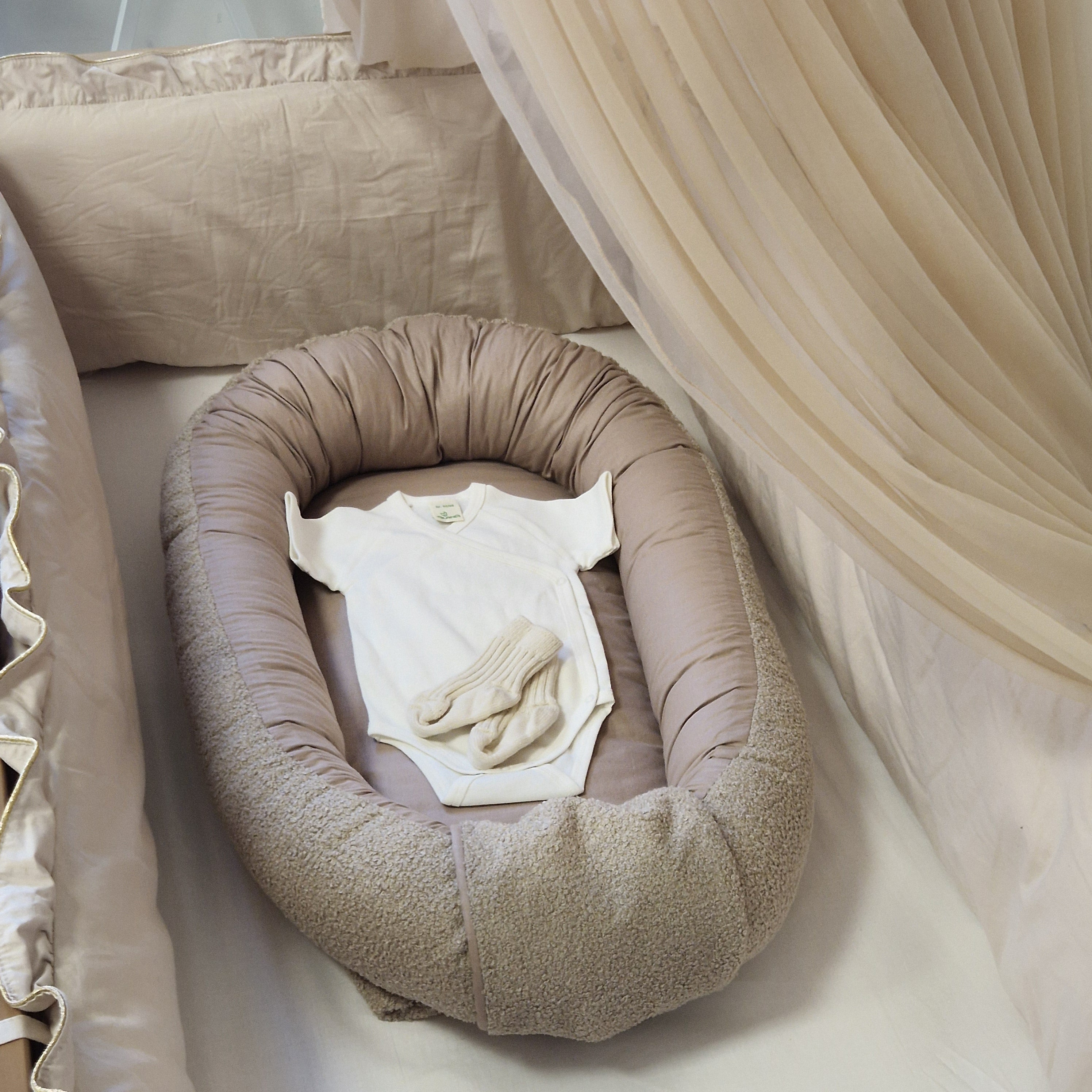 Babynestchen aus Baumwolle & Bouclé | Beige