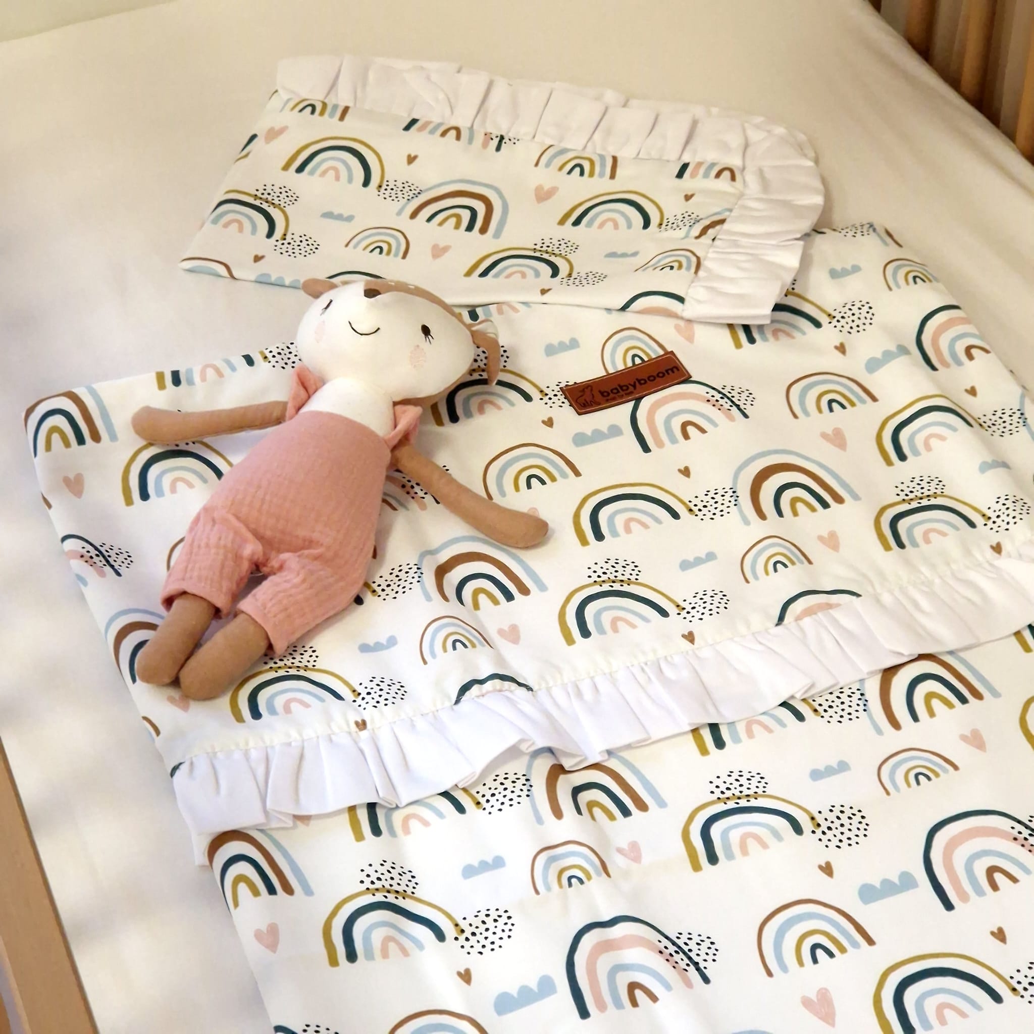 Bettwäsche mit Rüschen | Premium Baumwolle | Regenbogen mit weiß | 100 x 135/60 x 40 cm
