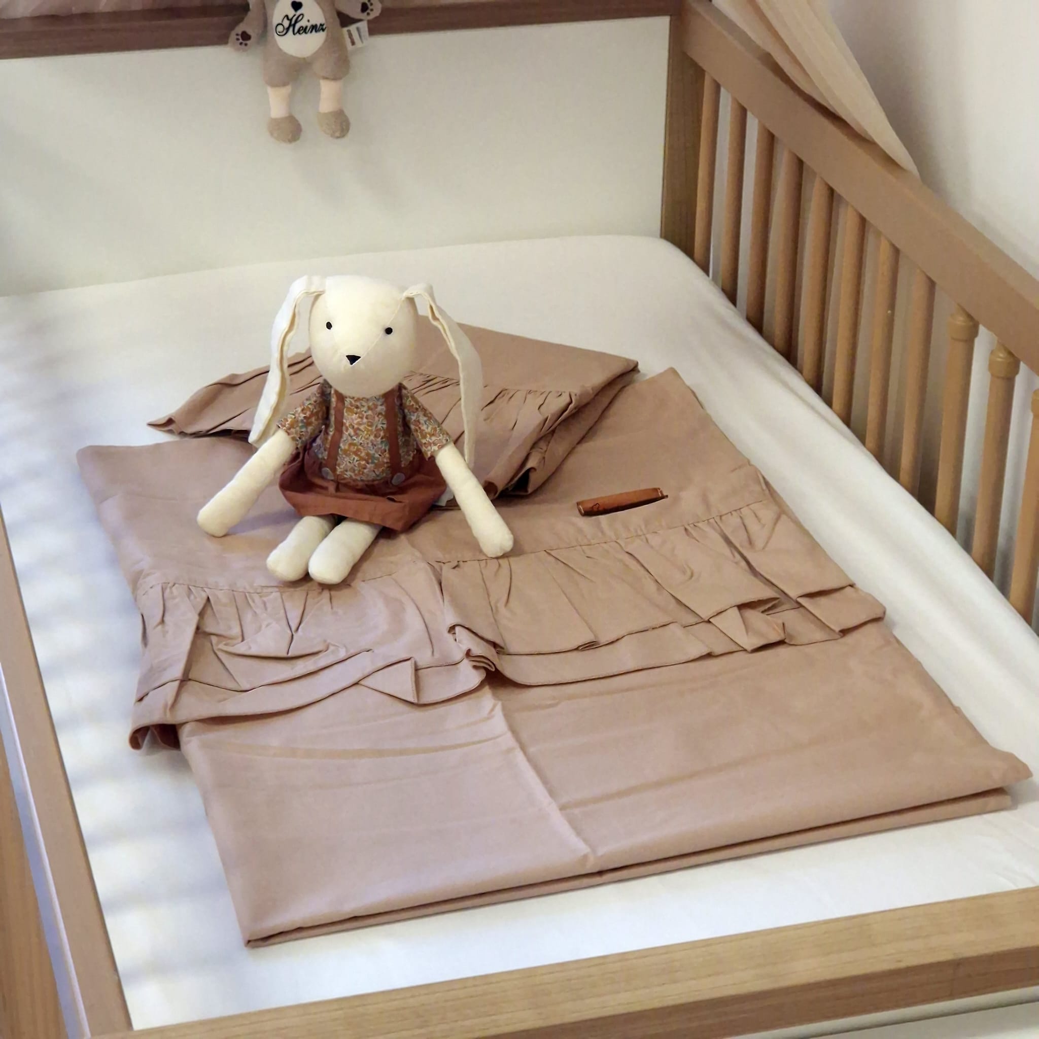 Bettwäsche mit doppelten XL-Rüschen | Baumwolle | Beige | 100 x 135/60 x 40 cm & 160 x 200/80 x 80cm