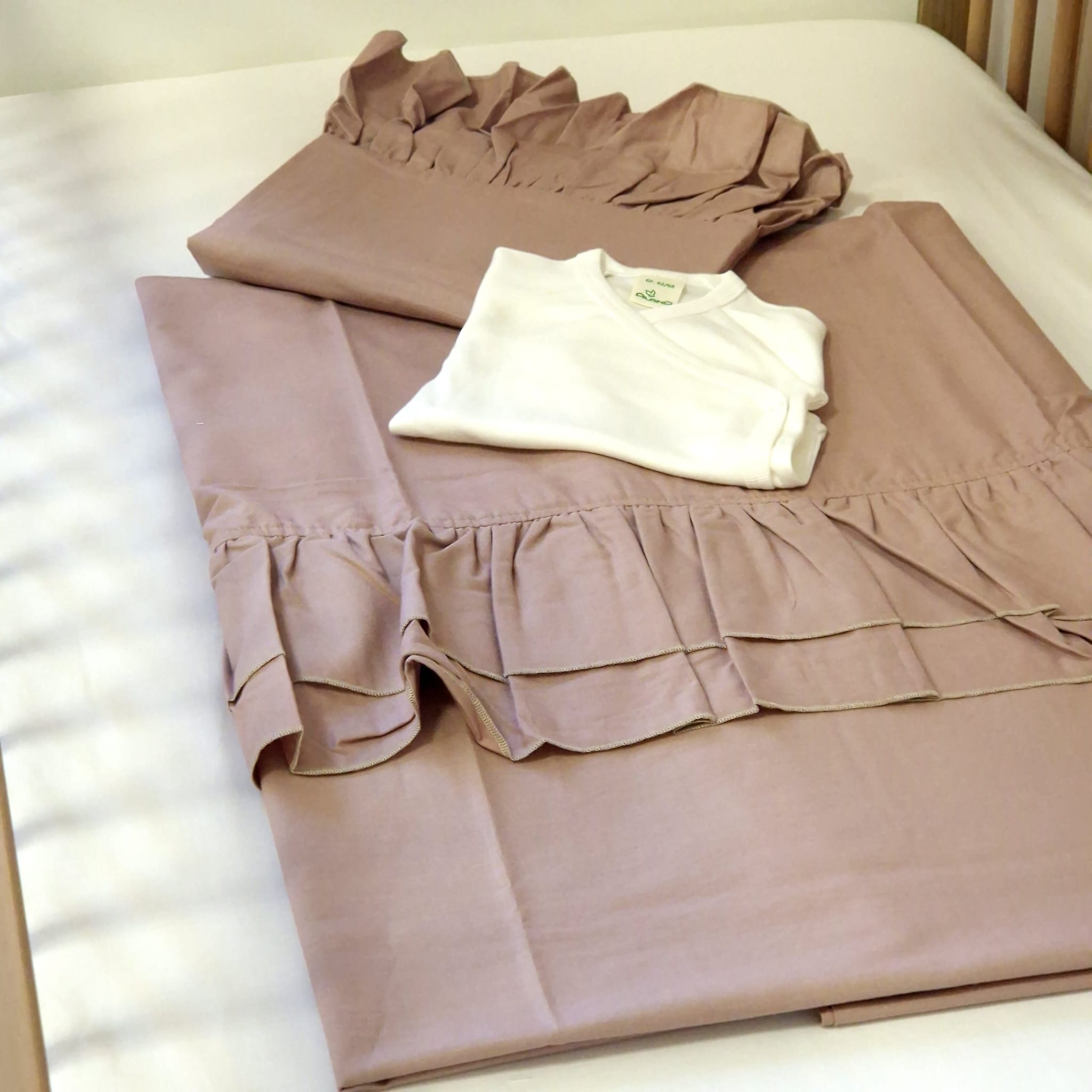 Bettwäsche mit doppelten XL-Rüschen | Baumwolle Altrosa | 100 x 135/60 x 40 cm | 140 x 200 cm/80 x 80 cm