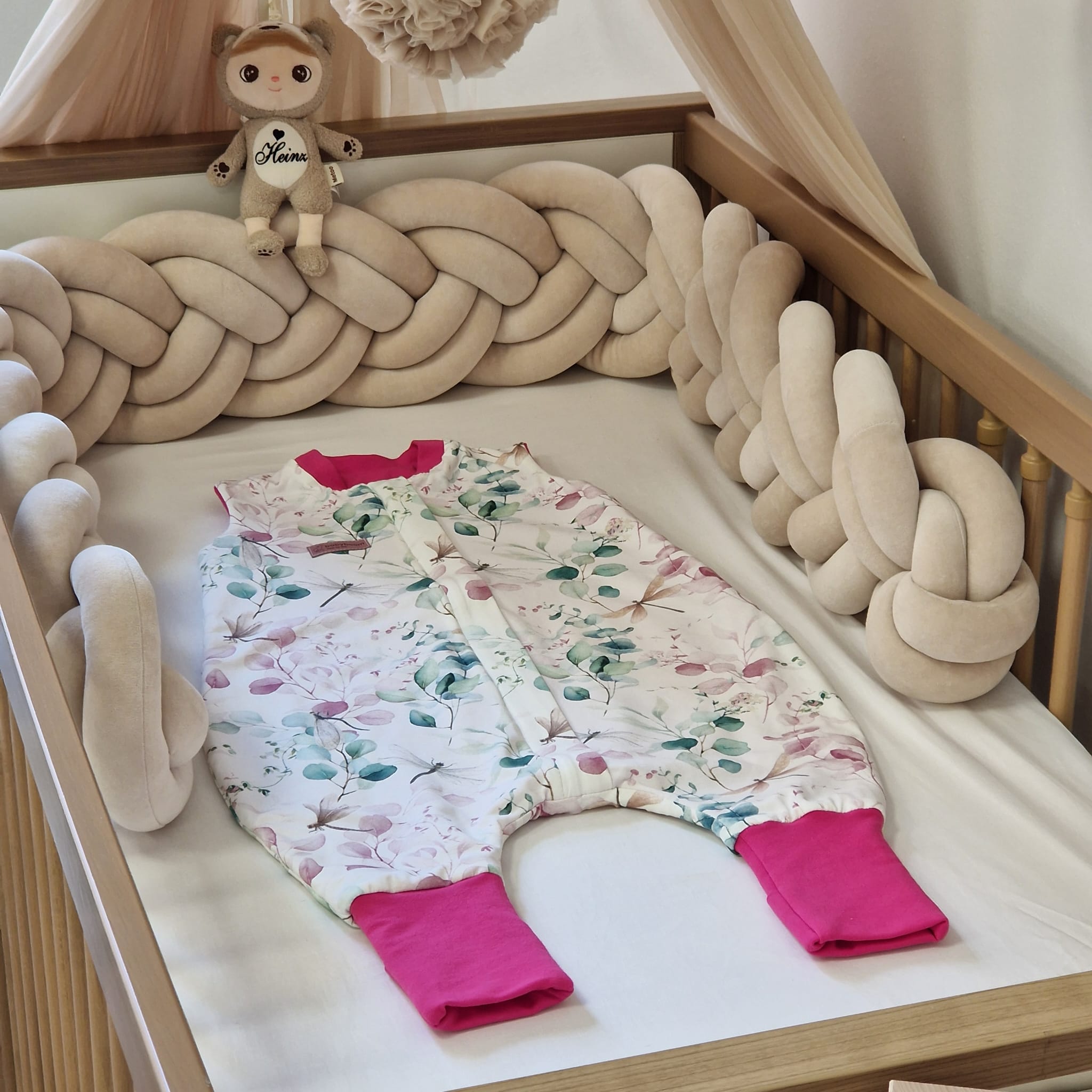 Drehbarer Ganzjahres-Schlafsack | Schlummersack mit Füßen | Libellen & Pink | 80 cm | 0,5 TOG