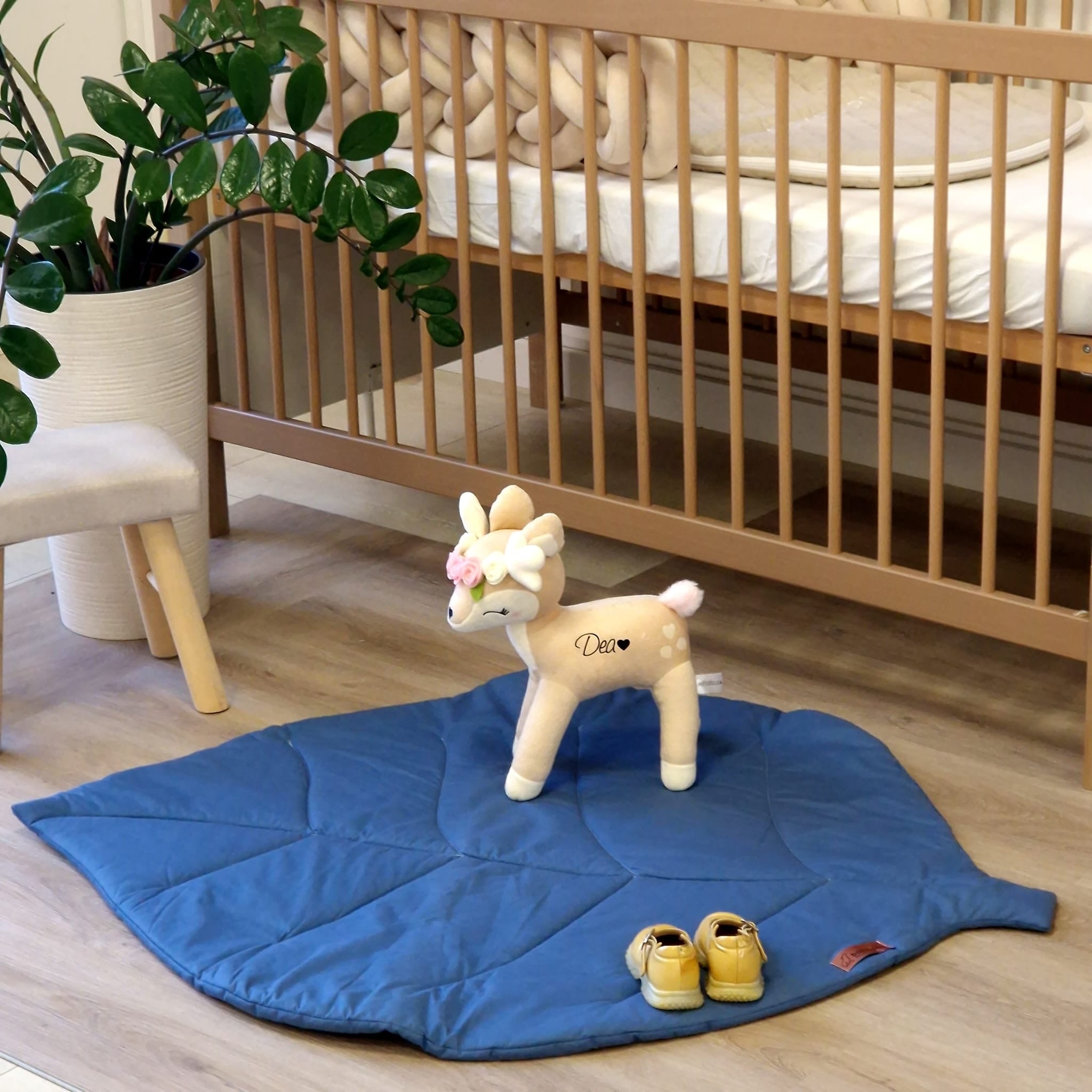 Spielmatte | Krabbeldecke | Dekoration "Blatt" | Baumwolle | Mittelblau