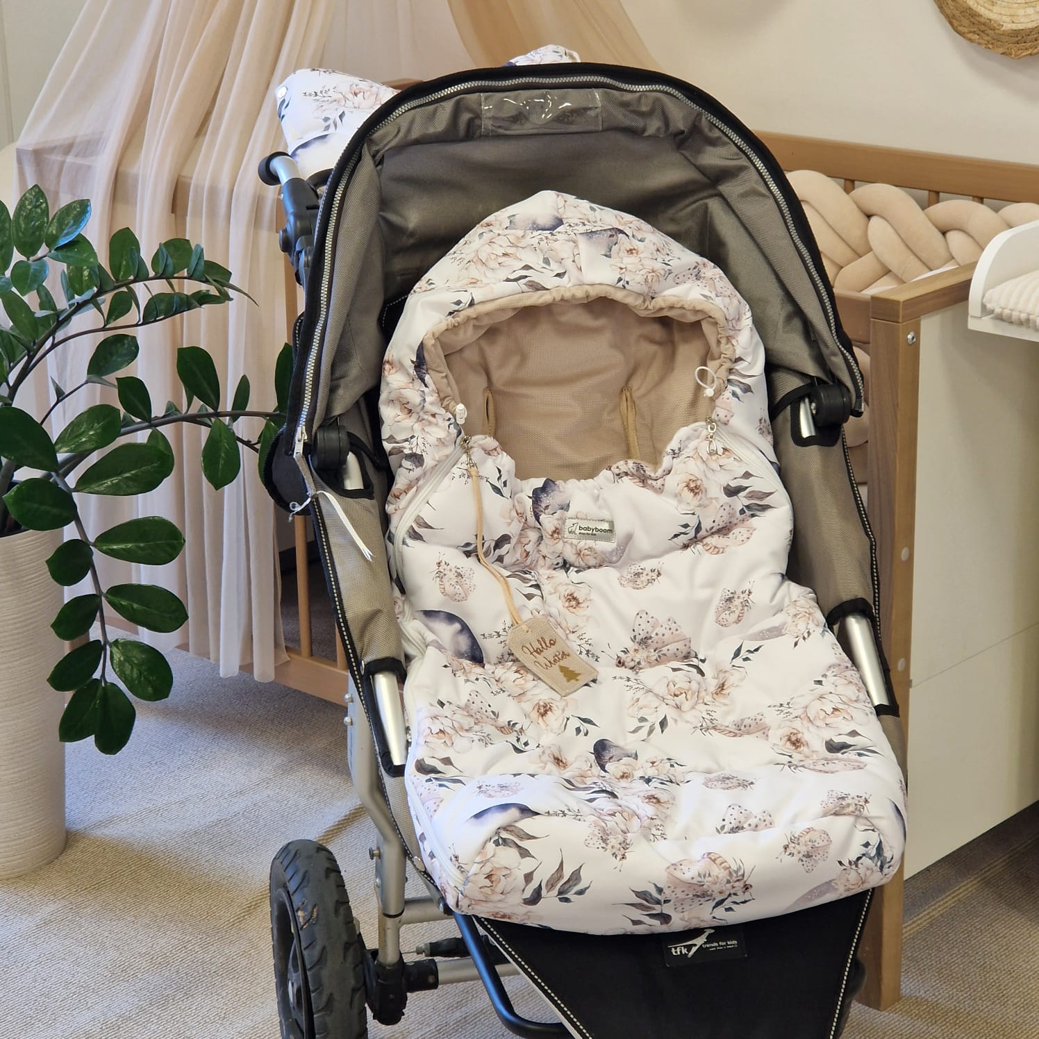 Winterfußsack inkl. Handmuff | Romantische Pfingstrosen