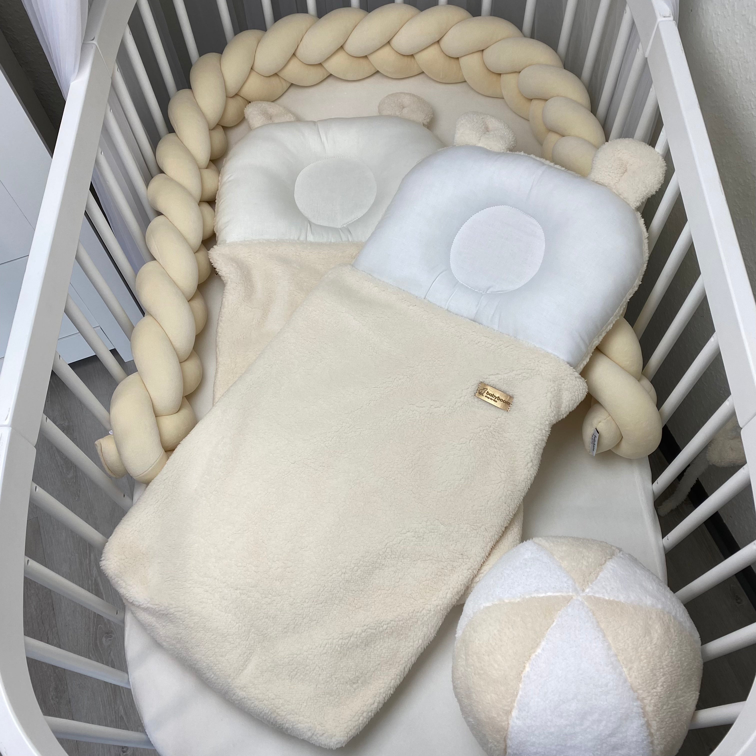 Babyschlafsack mit Bärenohren | Baumwolle & Teddy-Stoff