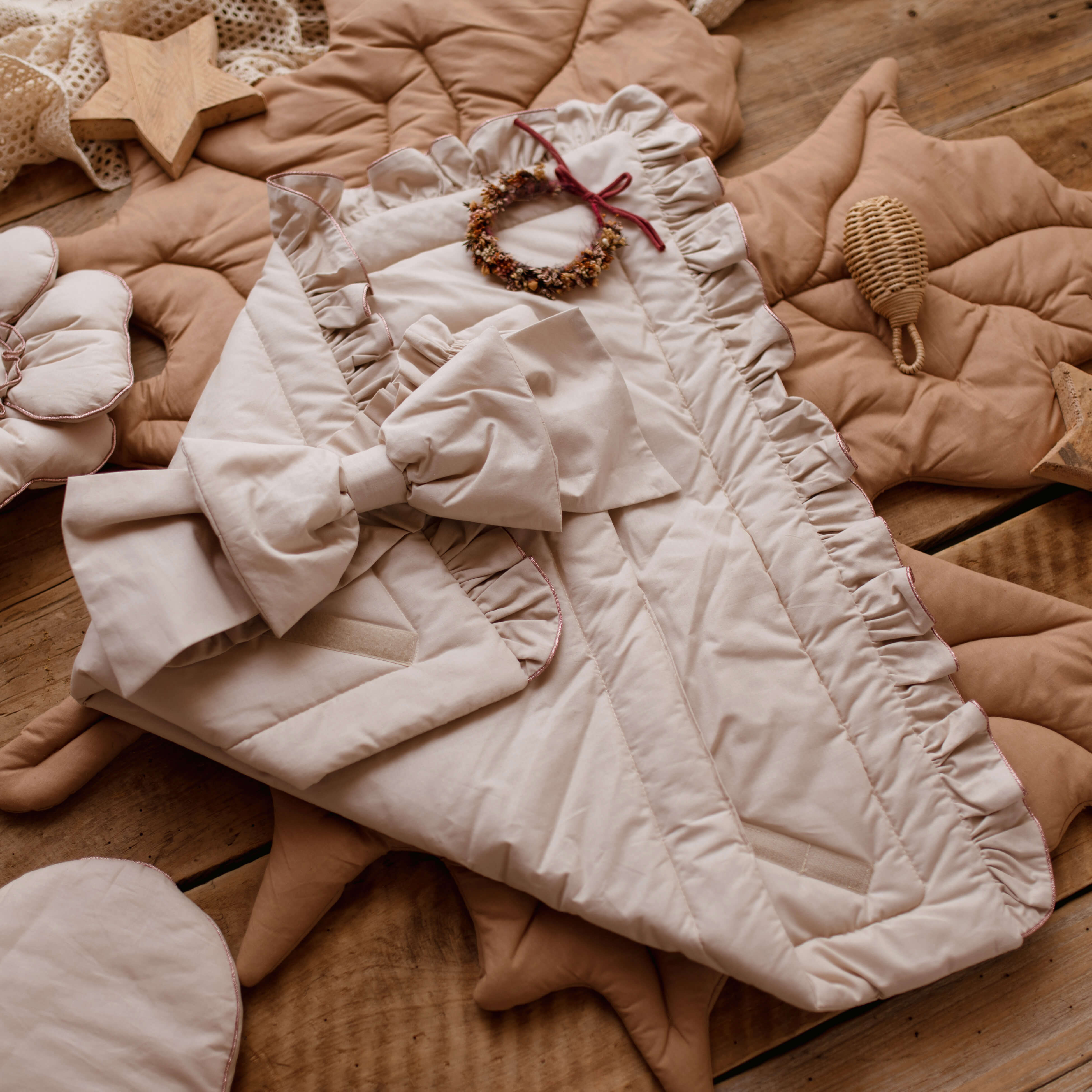 Babyhörnchen SHINY mit Rüschen | Baumwolle