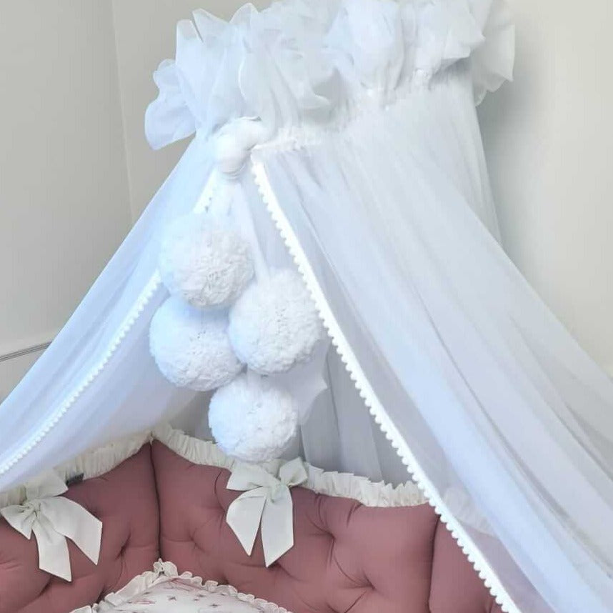Betthimmel Gigi mit Bommelchen aus Tüll Handmade, babyboom shop for kids