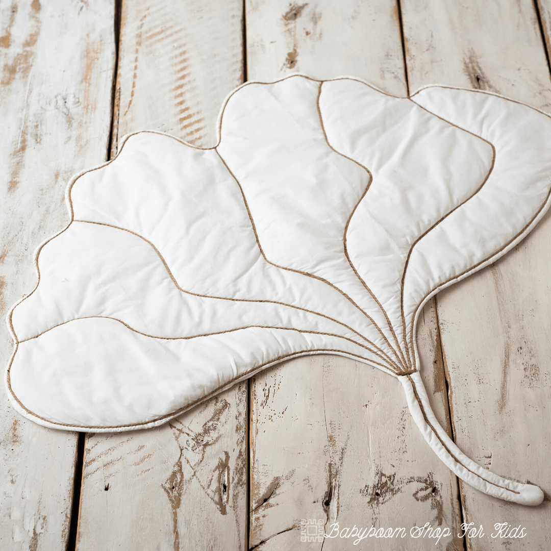 Dekorationsblatt, Krabbeldecke, Spielblatt "Ginkgo-Form, handmade