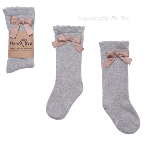 Süße Kniestrümpfe mit Schleife