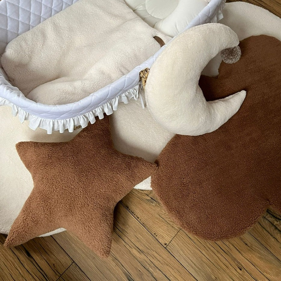 Dekokissen in Mondform | Fluffy Teddy | Teddy-Stoff