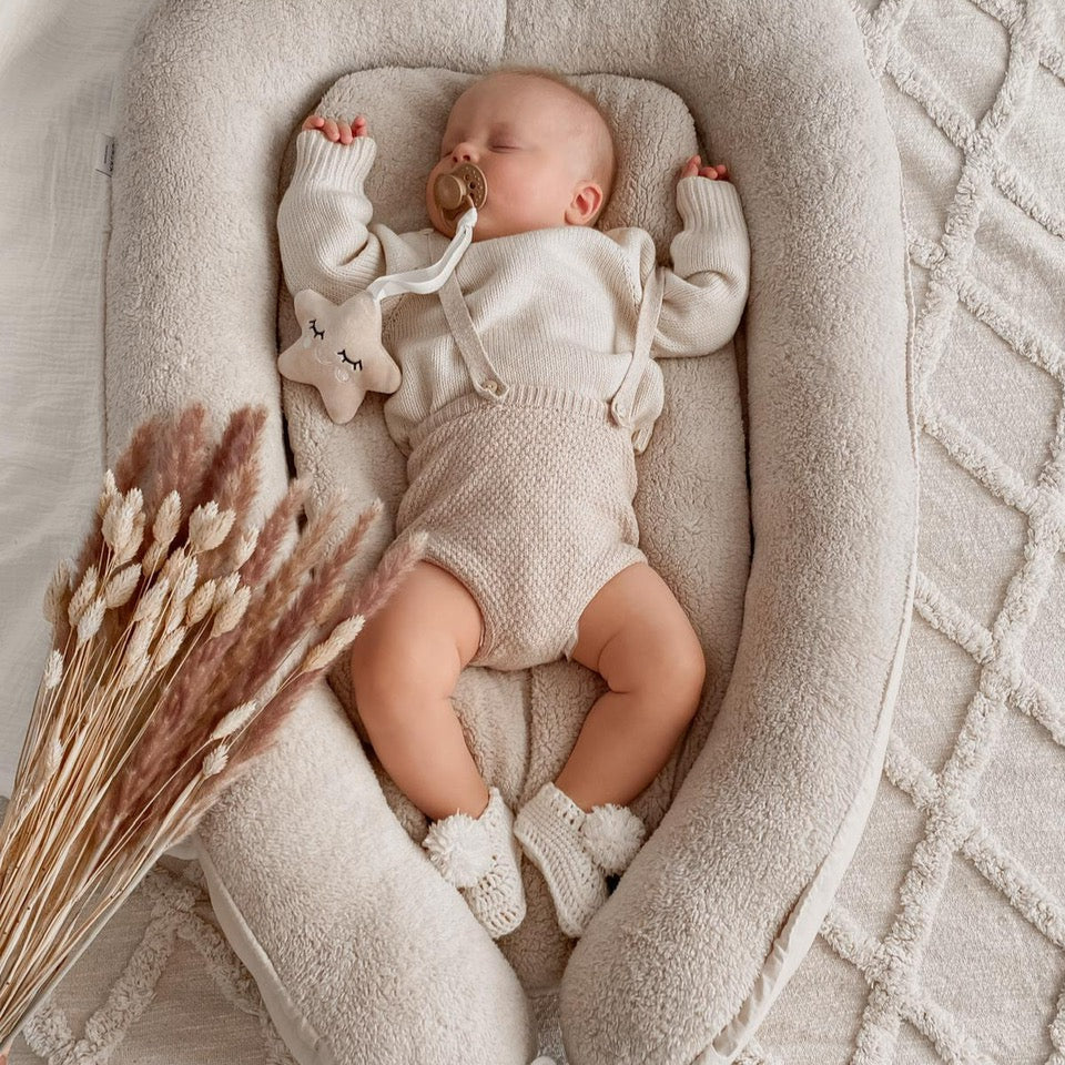 Luxus Babynest FLUFFY TEDDY | Baumwolle & Teddy-Stoff