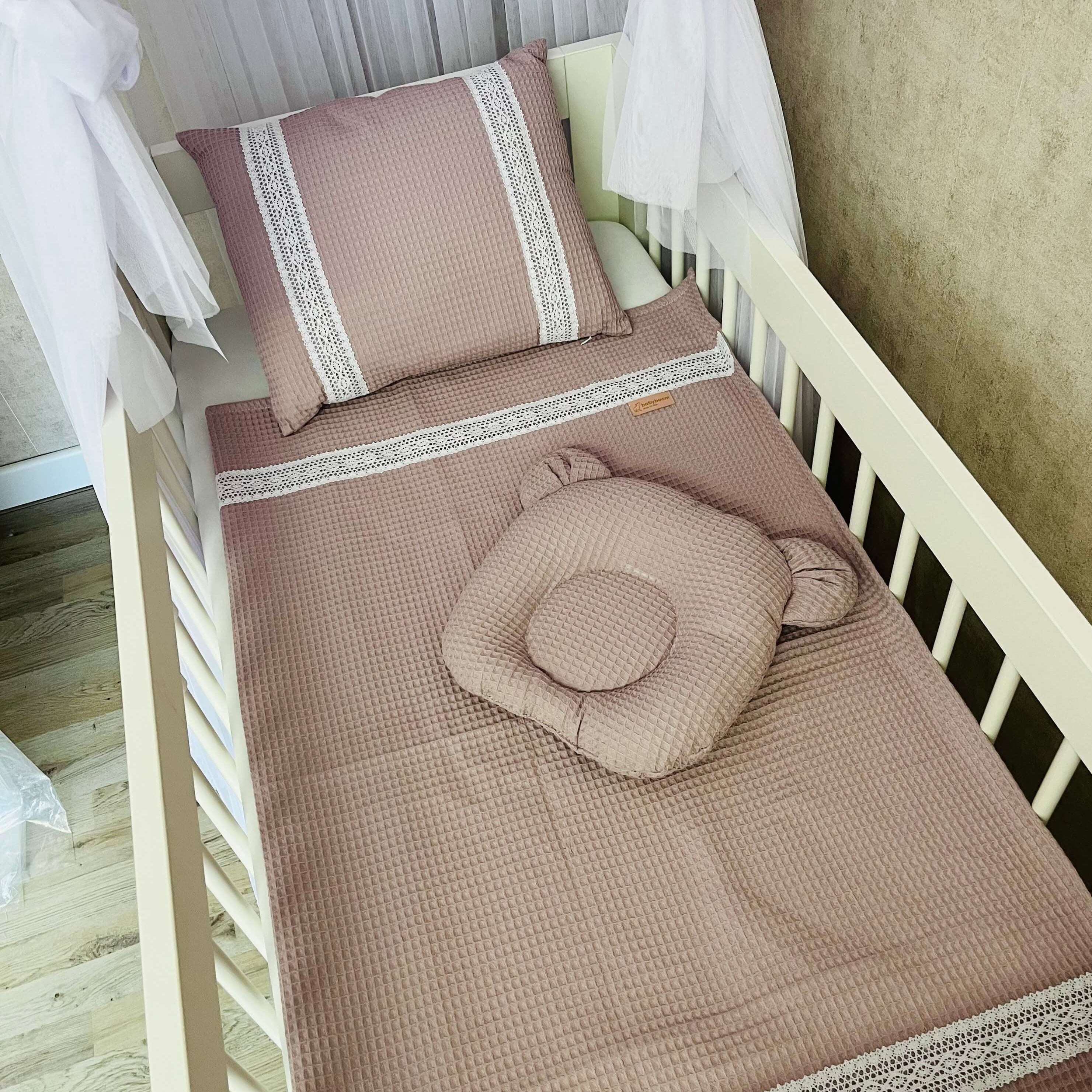 Decke mit Spitze für Babys & Kinder inkl. zwei Kissen | Waffelpique