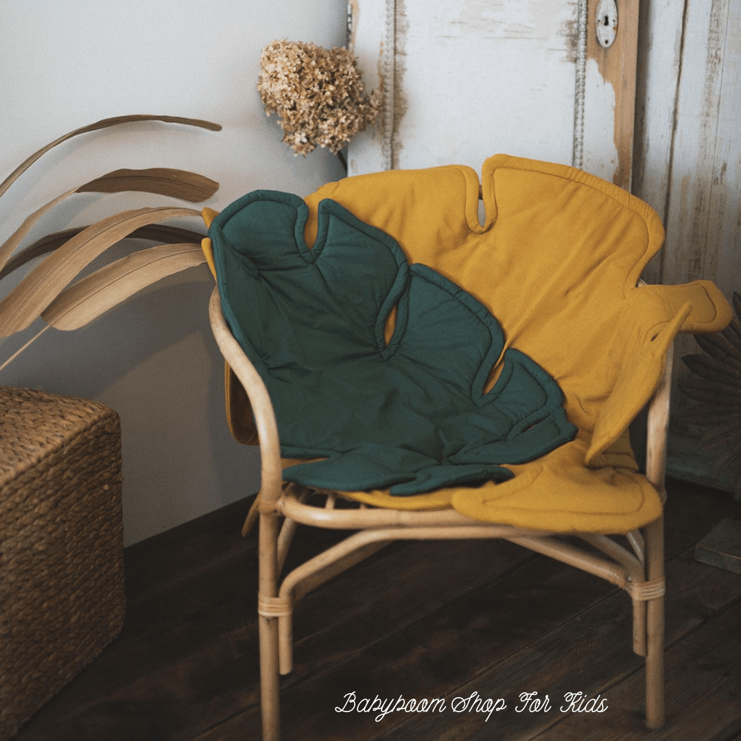 Dekoration Blätter für Babyzimmer und Kinderzimmer, handmade