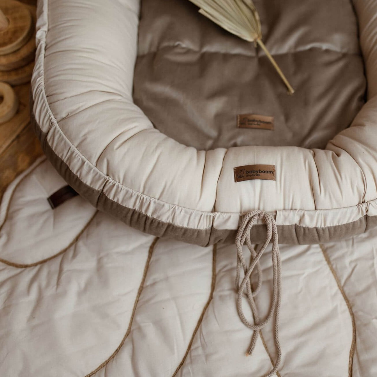 Premium Babynest | Baumwolle & Samt