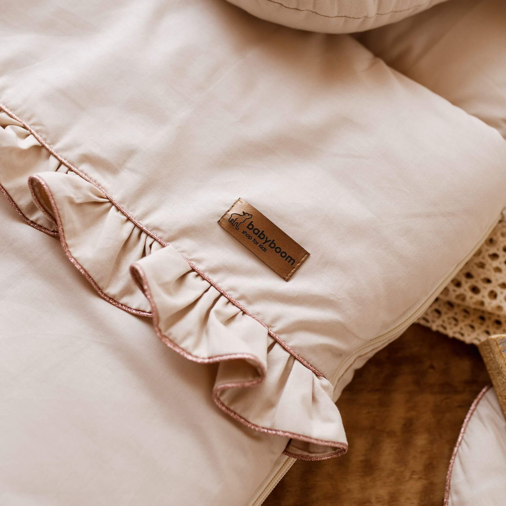 Flacher Schlafsack SHINY mit Rüschen | Baumwolle