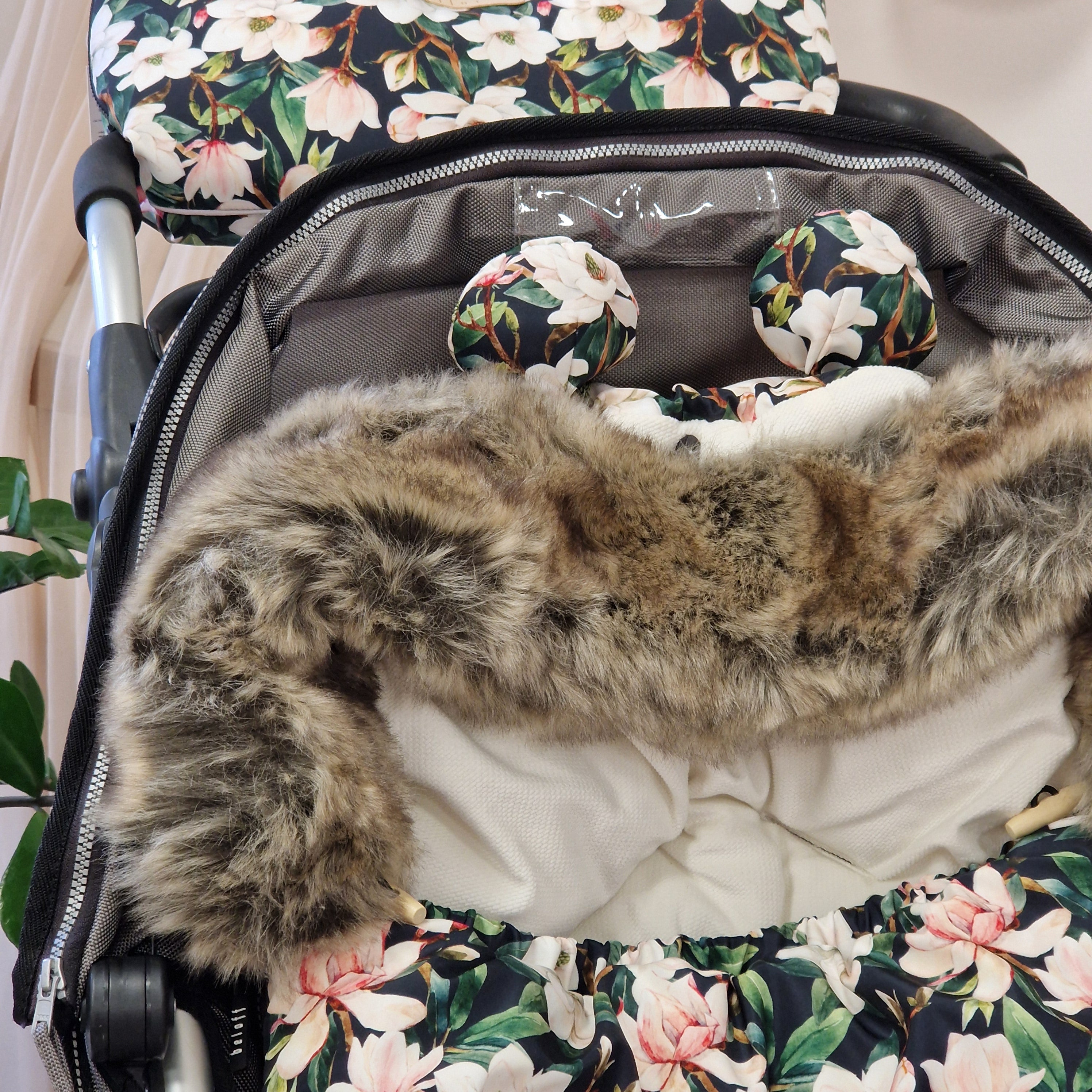 Winterfußsack inkl. Handmuff | Rosa Magnolien