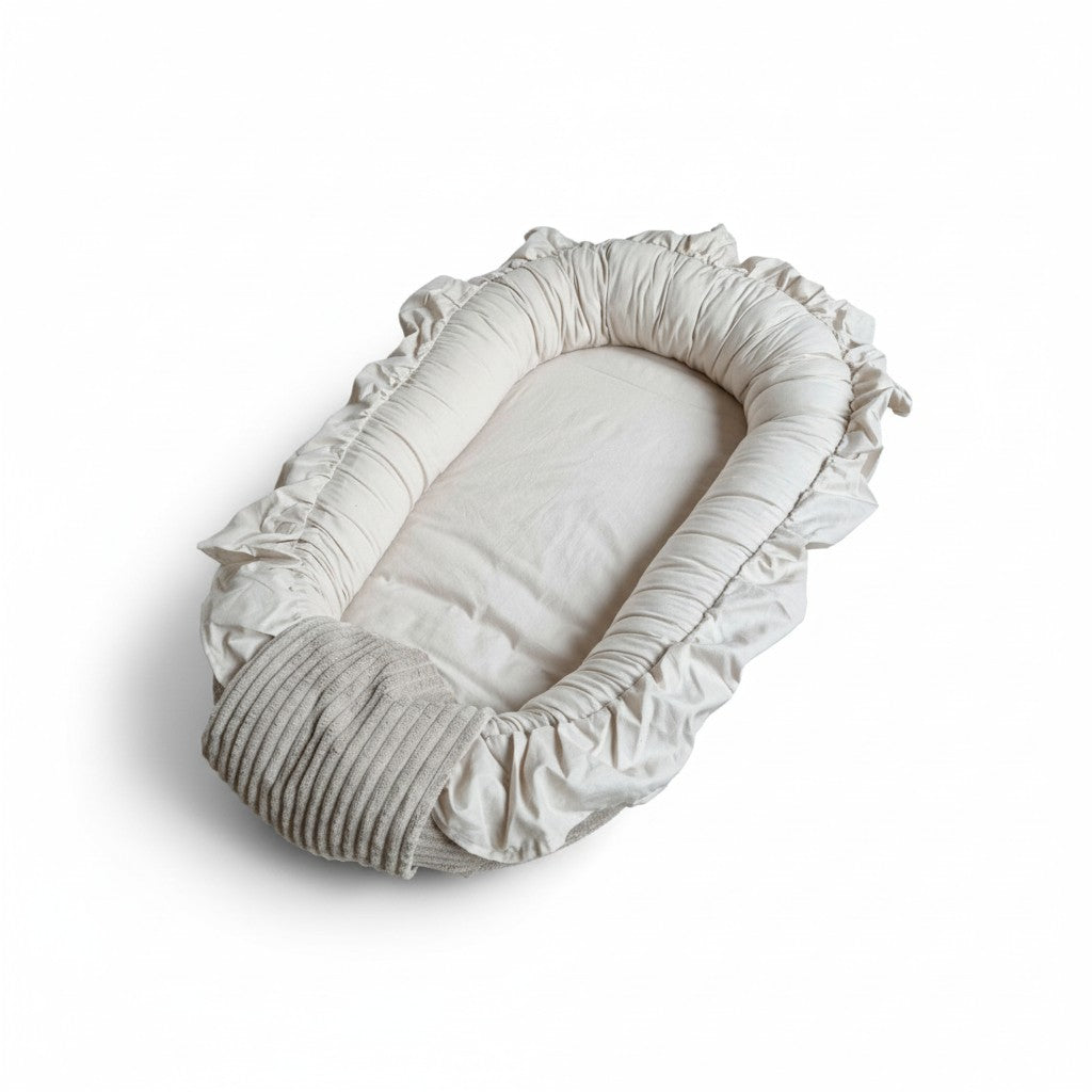 Babynestchen mit Rüschen aus Baumwolle & Cord | Beige