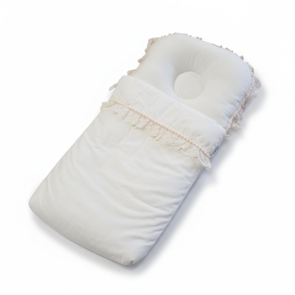 Premium Babyschlafsack "Delicious" mit Spitze & Bommelchen | Baumwolle