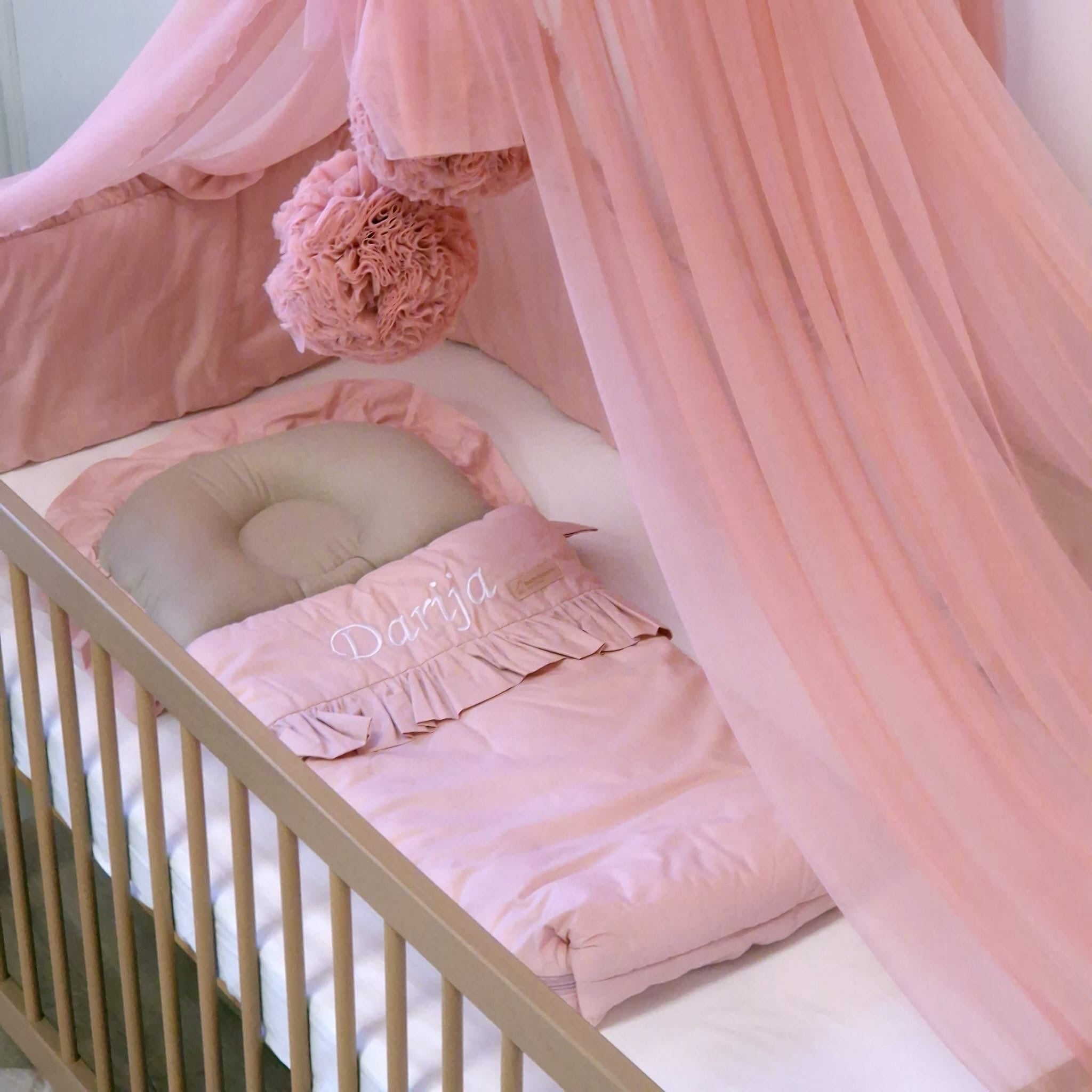 Babyschlafsack mit Rüschen aus Baumwolle | 85 cm | Beige/Pastellrosa