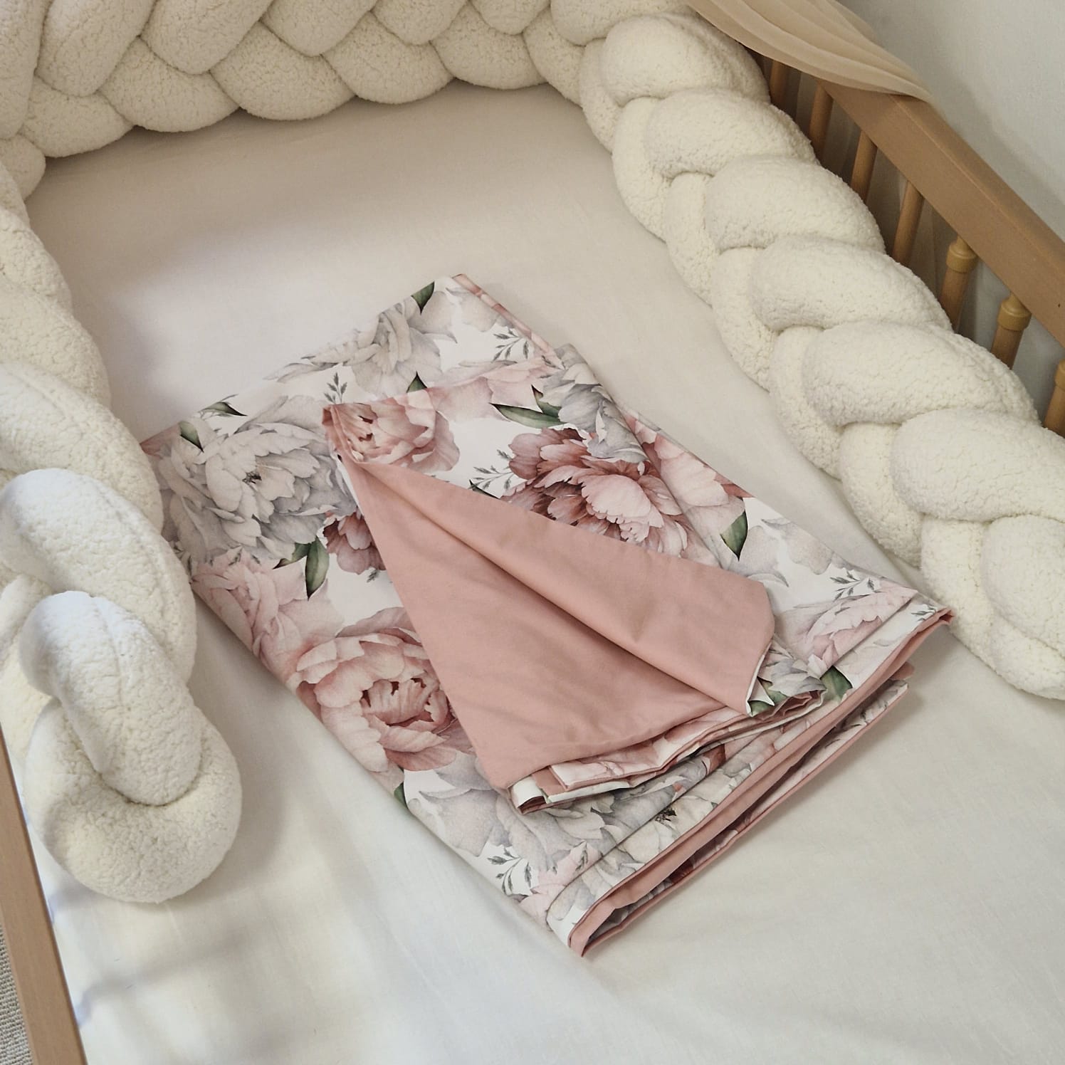 Bettwäsche ohne Rüschen | Premium Baumwolle | Pastellrosa & Pfingstrosen | 135 x 200/80 x 80 cm