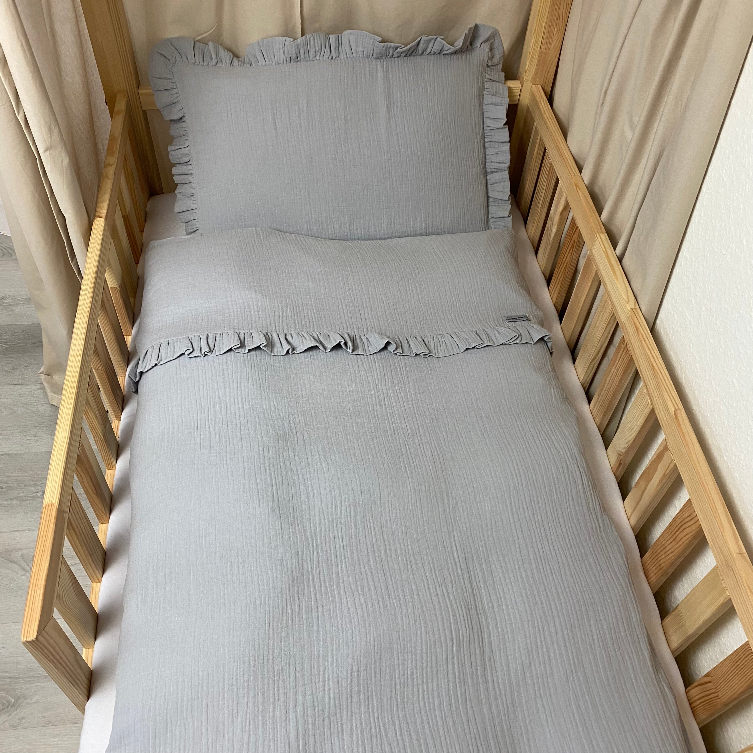 Bettwäsche mit Rüschen | Musselin Stoff | Grey 100x135 cm