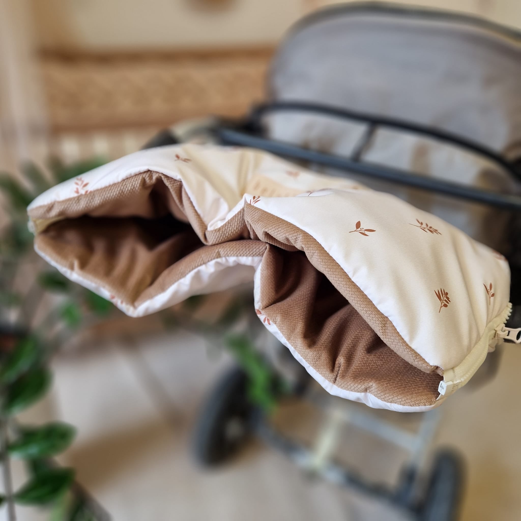 Handmuff | Boho Twigs