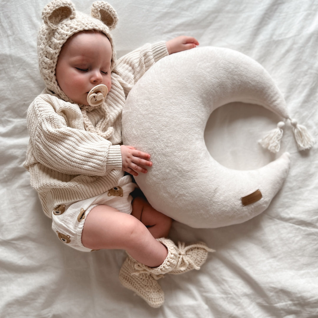 Dekokissen in Mondform | Velboa-Stoff