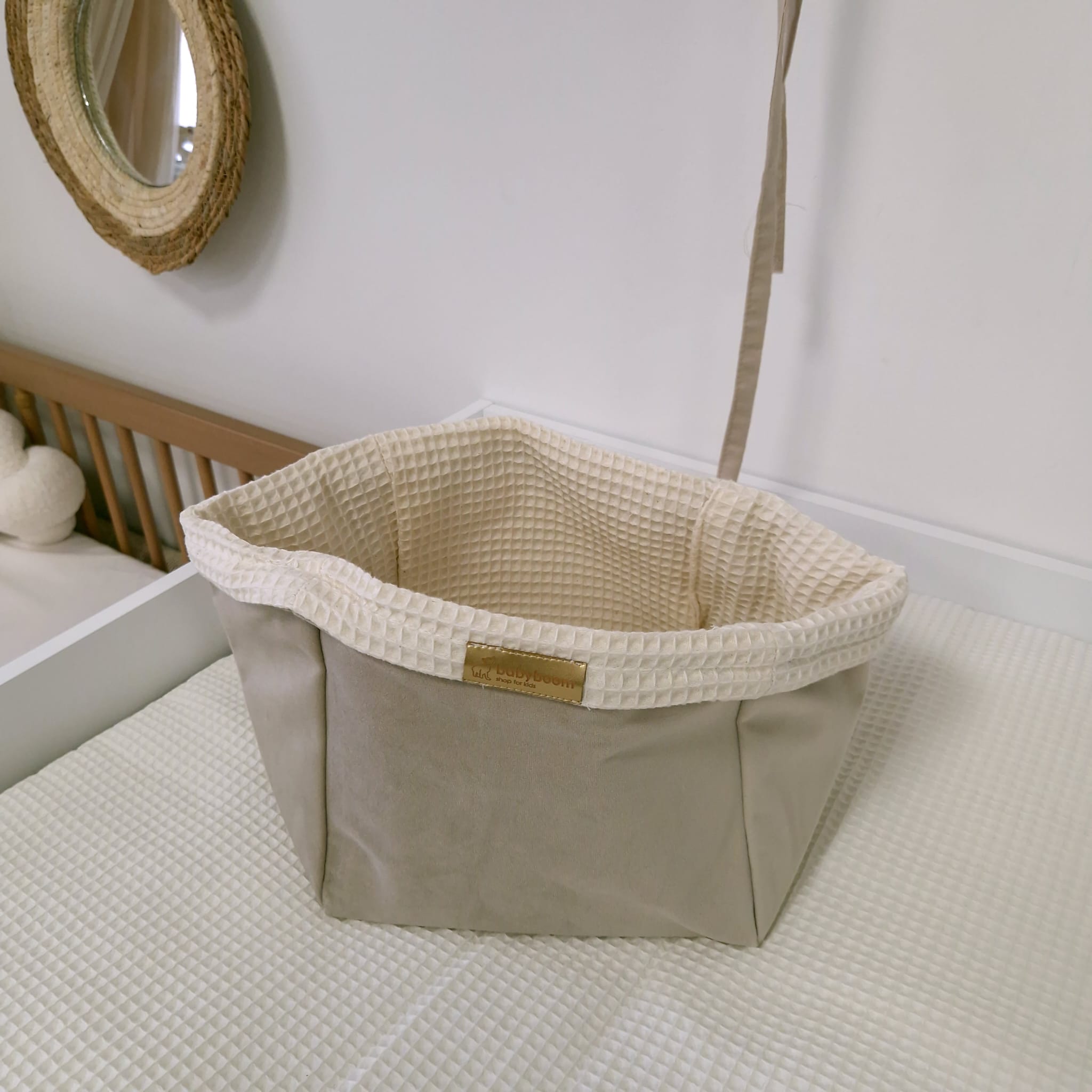 UTENSILO Körbchen ROYAL | Waffelpique & Velours | L | Ecru & Beige (alte Beige Kollektion)