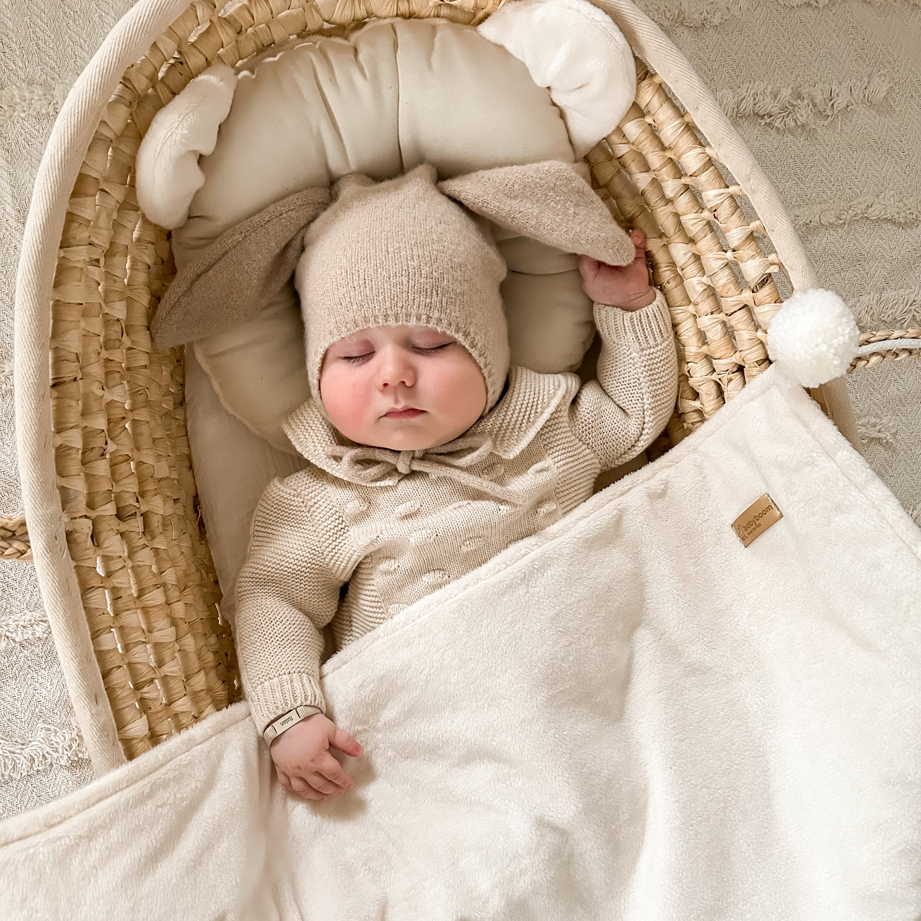 Babydecke mit Pompoms | Baumwolle & Velboa