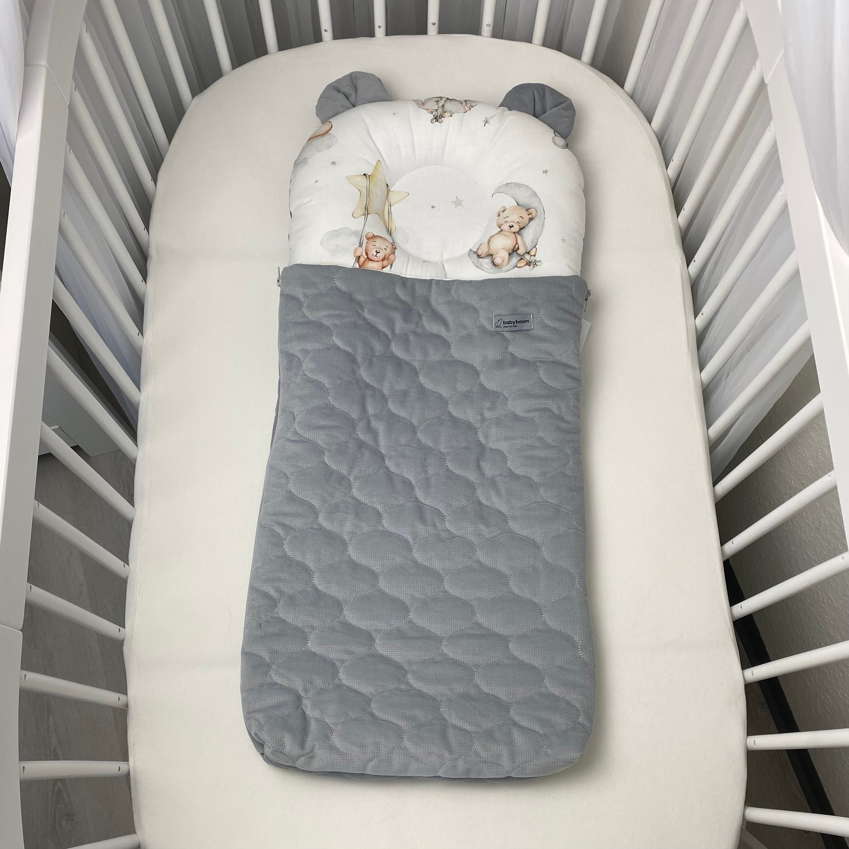 Babyschlafsack mit Bärenohren | Premium Baumwolle "Good Night" & Samt Hellgrau gesteppt | 85 cm | TOG 0.5