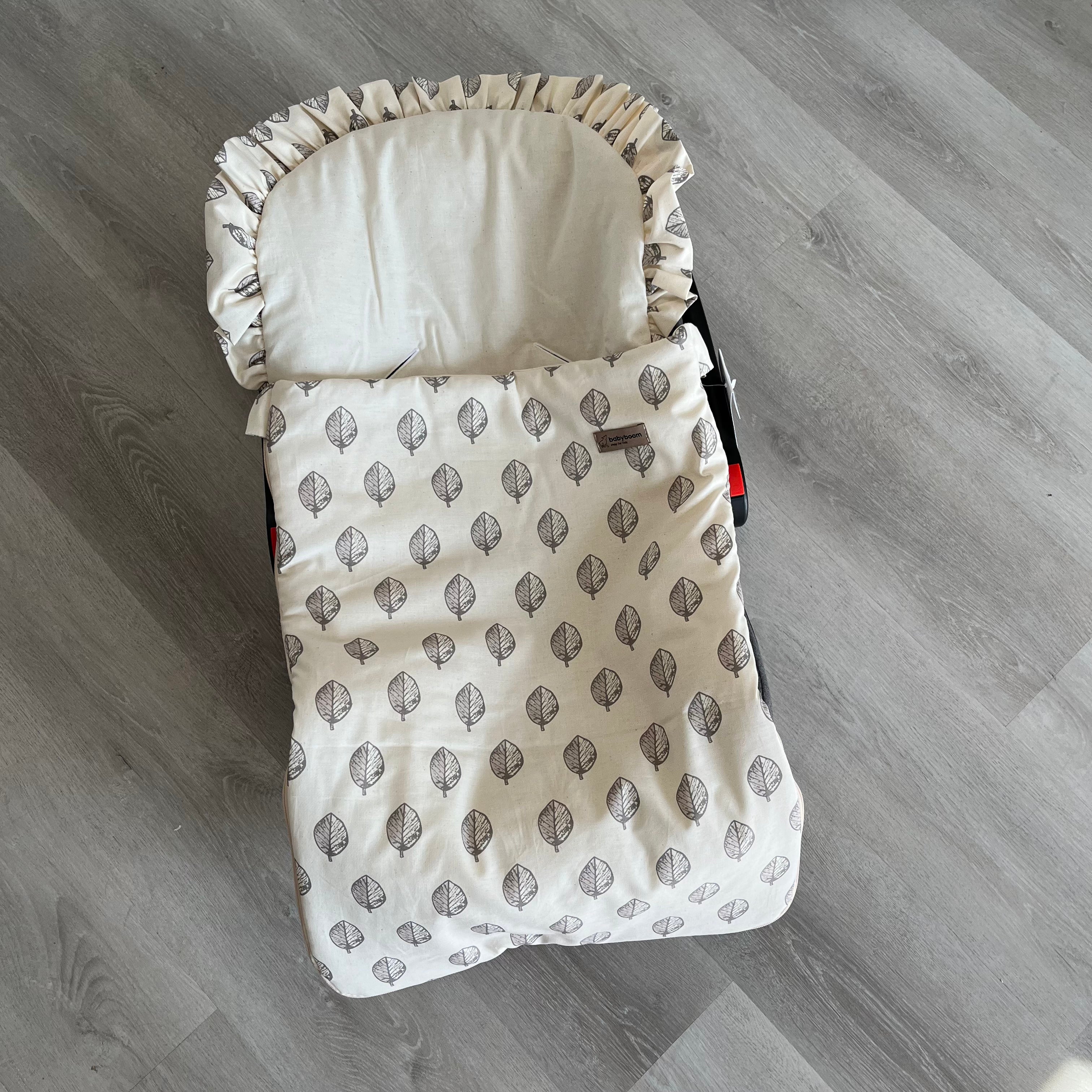 Einschlagdecke bzw. Babysack mit Rüschen für Babyschale | ORGANISCHE BIO-BAUMWOLLE