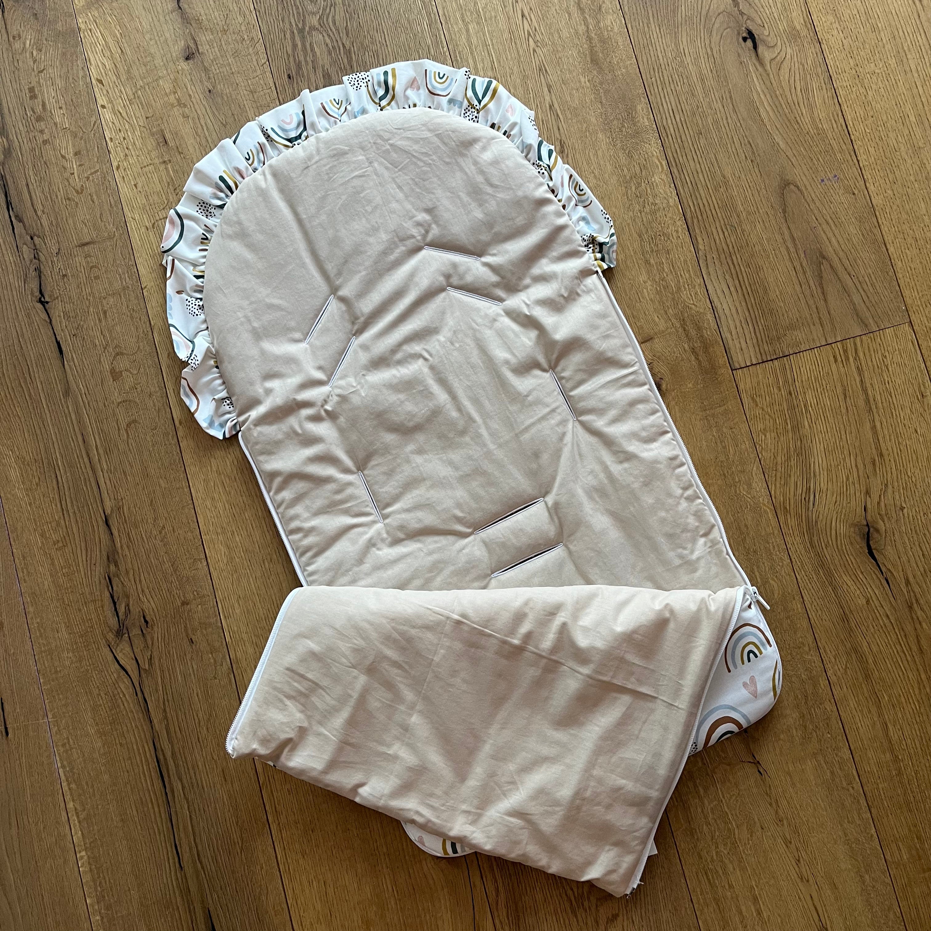 Einschlagdecke bzw. Babysack mit Rüschen für Babyschale | Premium Baumwolle