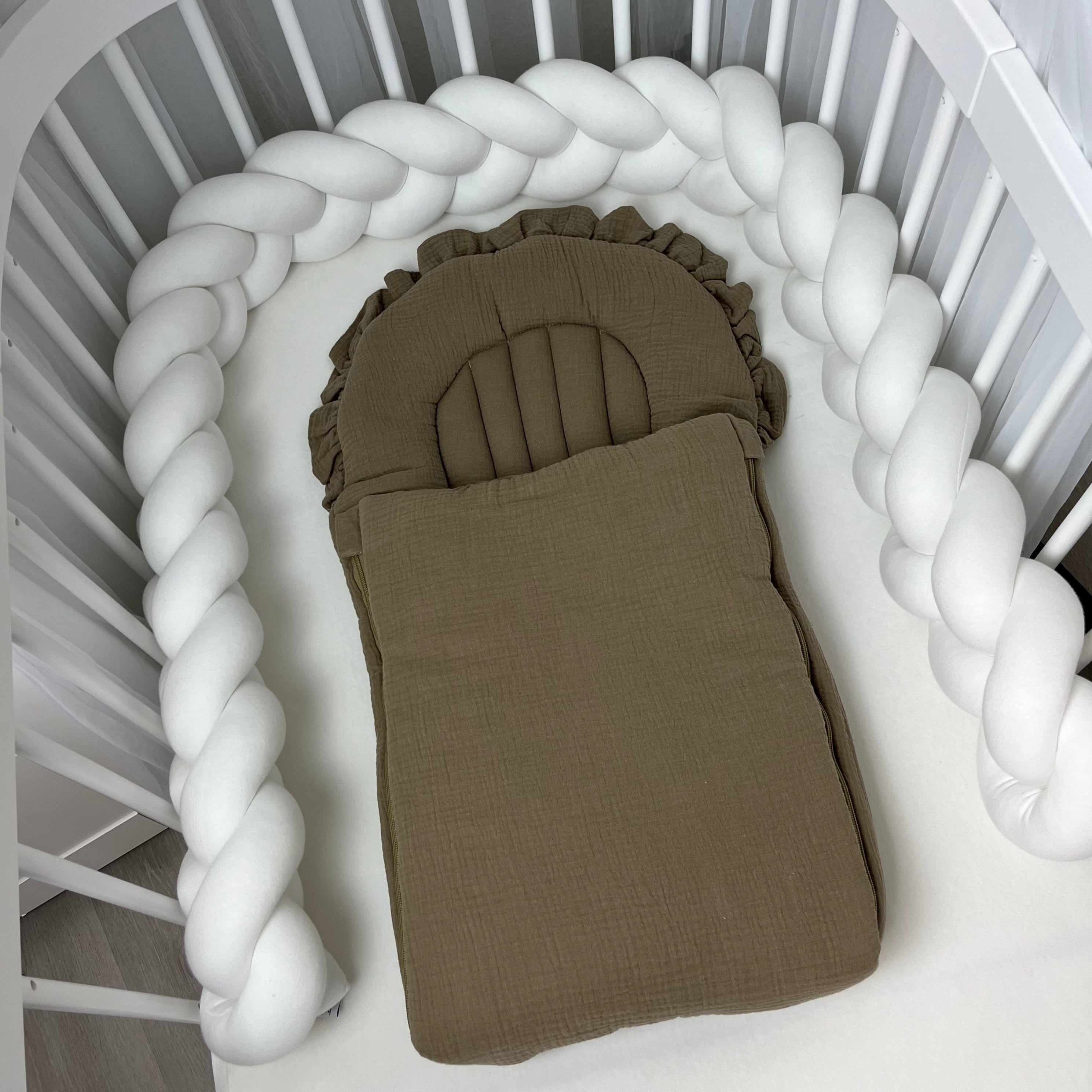 Flacher Babyschlafsack mit Wellenschnitt & Rüschen | Musselin | Beige Gr. S & XL