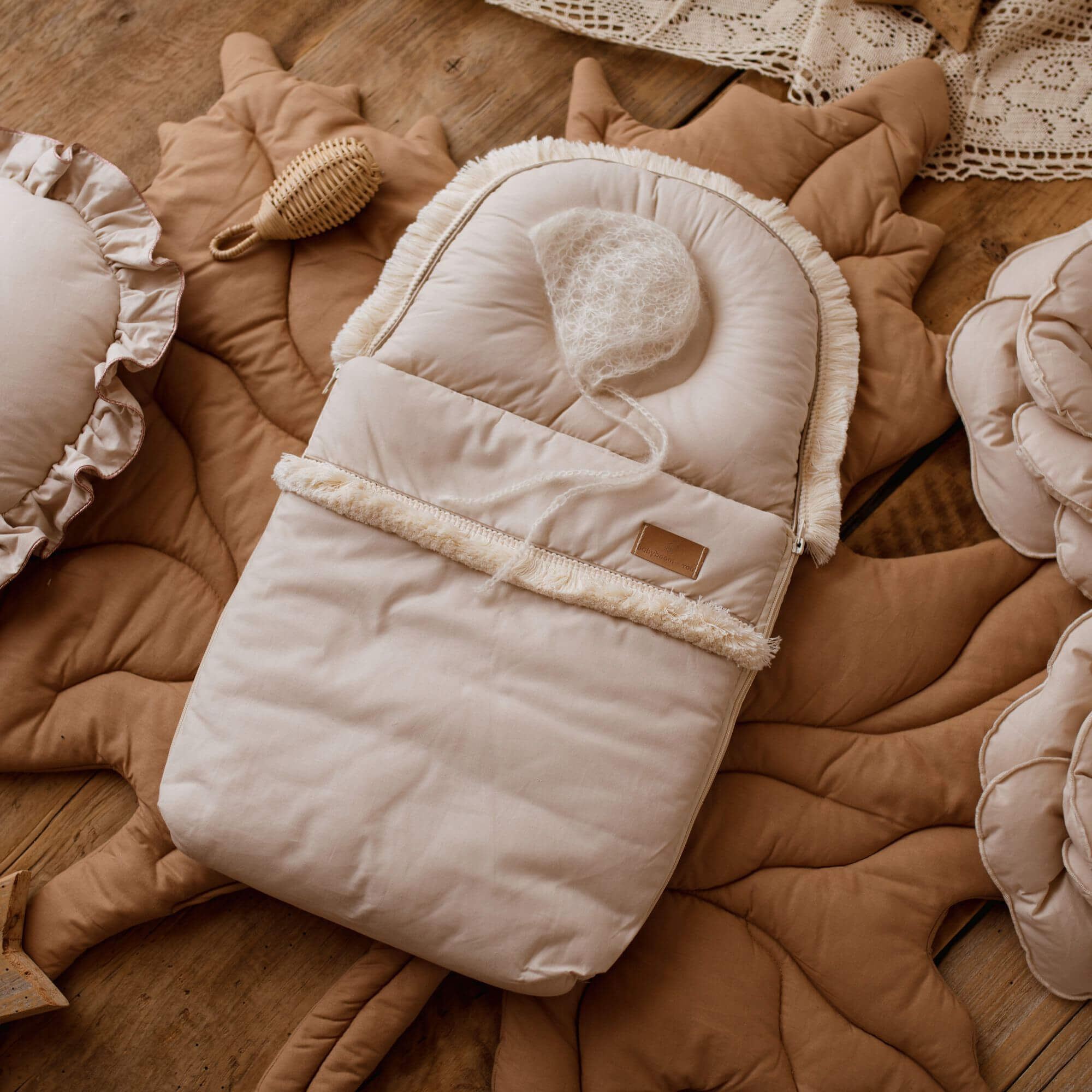 Premium Babyschlafsack ETNO mit Fransen | Farbe Natural | 35x60 cm (Frühchen) | TOG 2.5