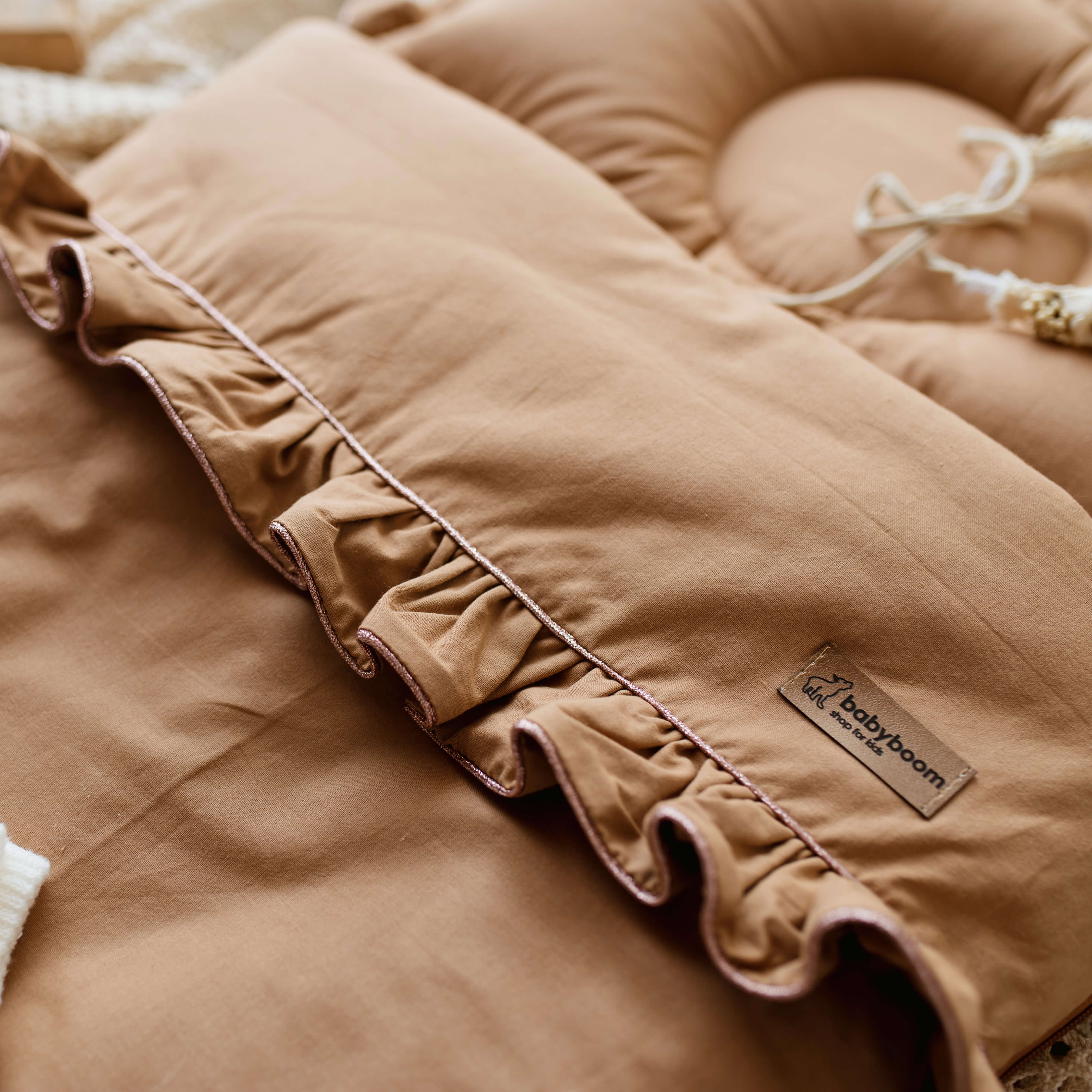 Premium Babyschlafsack SHINY mit Rüschen | Baumwolle