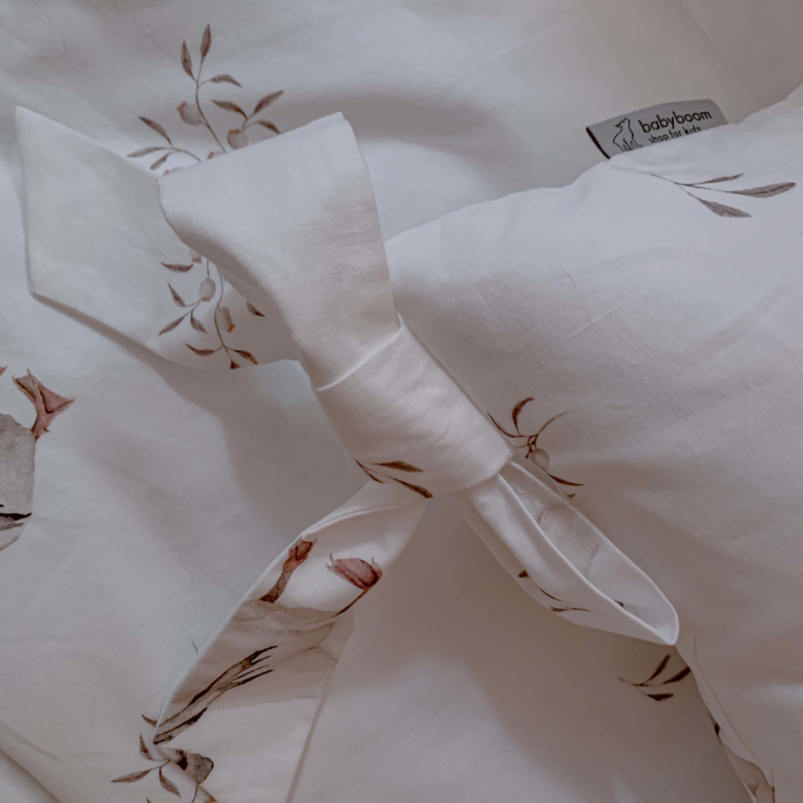Luxus Bettwäsche mit Schleifen aus Premium BBaumwolle, handmade, Babyboom Shop For Kids
