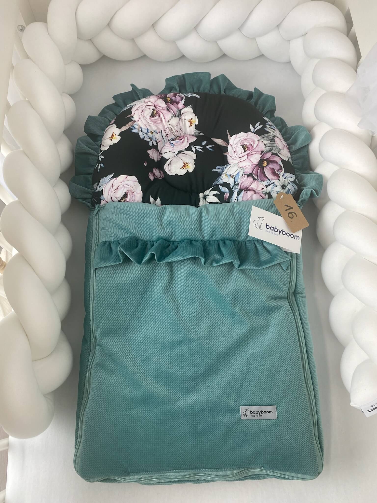 Babyschlafsack mit Rüschen | Black Frozen Garden | Samt Salbeigrün | 70 cm | TOG 2.5